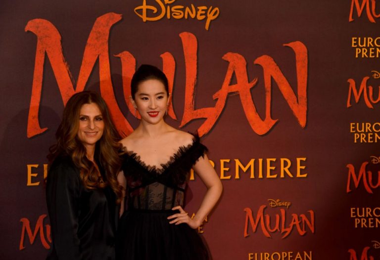 4/5 Disney’s Mulan (Live)